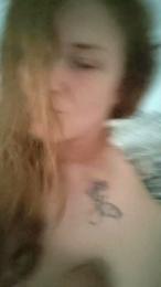DeaRed8899 webcam model stream image