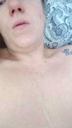 DeaRed8899 webcam model stream image