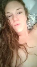 DeaRed8899 webcam model stream image