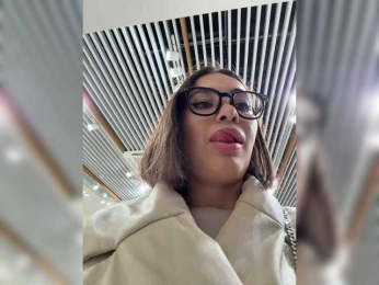 Talilia webcam bongacams model stream image