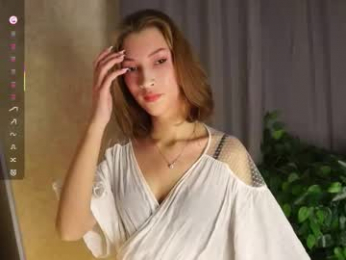 zara_shine webcam model stream image