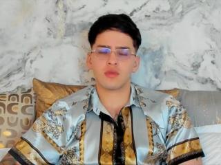Tommy Grayson webcam model stream image