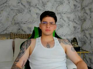 Tommy Grayson webcam model stream image