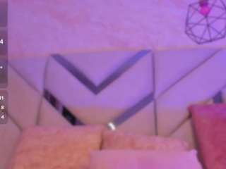 kellyy-cooper webcam model stream image