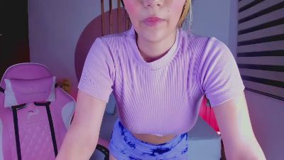 megan_rossee webcam cam4 model stream image