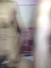 Your-Manu webcam model stream image