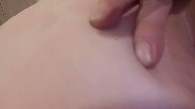 GutsXbsk webcam model stream image