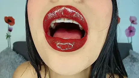 mia_roux13 webcam model stream image