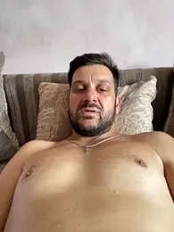 MaeltraJoy webcam stripchat model stream image