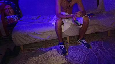 Fratstraights webcam model stream image
