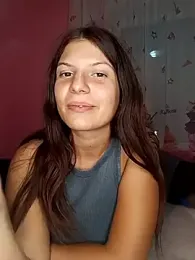 MeCherryy webcam model stream image