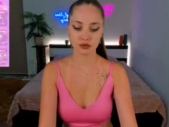 lucia_lucky webcam model stream image