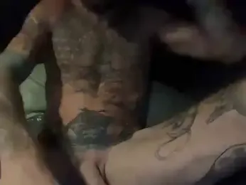 Tuhands webcam model stream image