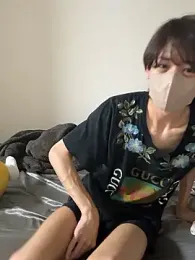 roi_x webcam stripchat model stream image