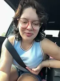 mangolini_parrocini webcam model stream image