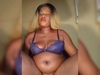 Carrielove webcam model stream image