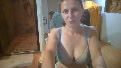 Evelovetoi webcam cam4 model stream image