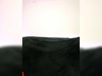 BABYam webcam model stream image