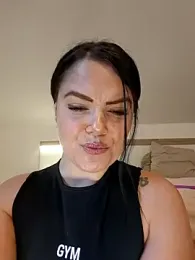 Xladycharme webcam model stream image