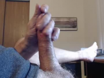 fun_guy1223 webcam model stream image