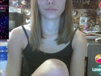 EvaaKisssss webcam model stream image