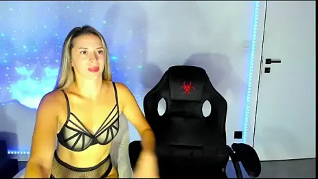 PureTempt webcam stripchat model stream image