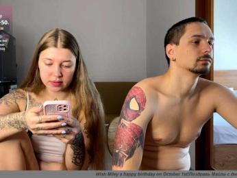 INSOMNIA_COUPLE webcam model stream image