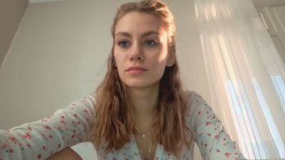 CordiaLutton webcam model stream image