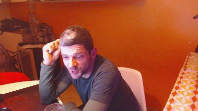 SneakerDirty webcam model stream image