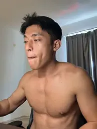 Yooo17 webcam model stream image