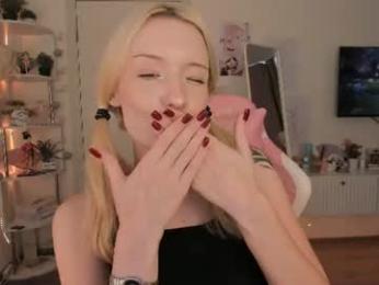 tiffy_fox webcam preview