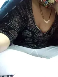 Vedanshi webcam stripchat model stream image