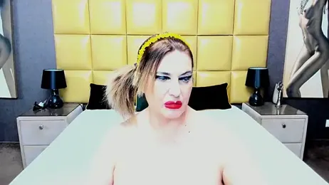 KiraLeila webcam model stream image