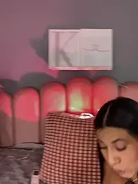 KendalMilleer webcam preview
