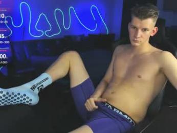 bradmaloney webcam model stream image