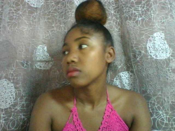 Annah21 webcam model stream image