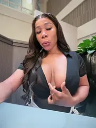 Belle___ webcam model stream image
