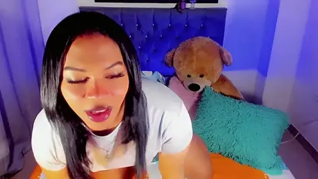 Zakura_hot1 webcam model stream image