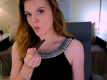Audreyy webcam model stream image