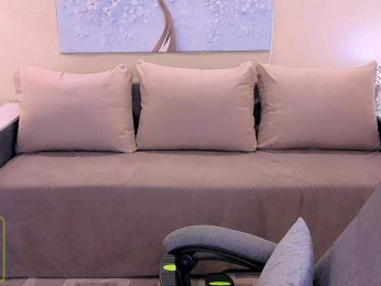 Audreyy webcam model stream image