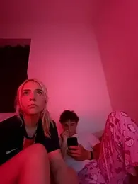 SofiaNLukaBabe webcam model stream image