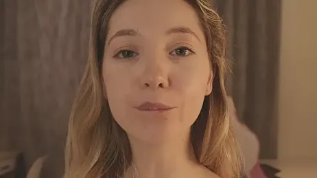 MiaThaine webcam stripchat model stream image