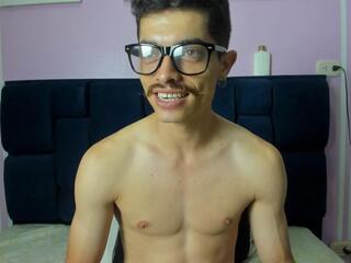 Taylor Stele webcam model stream image