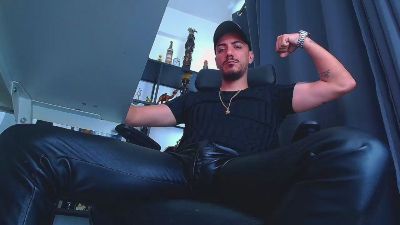 AndrewBanner webcam model stream image