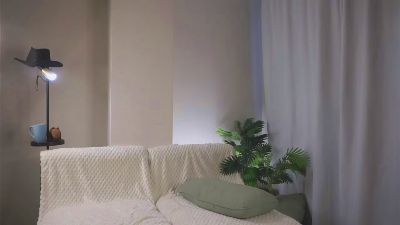 JonLedger webcam cam4 model stream image