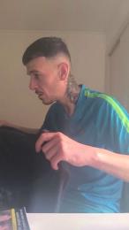 TuuNeenee30 webcam cam4 model stream image