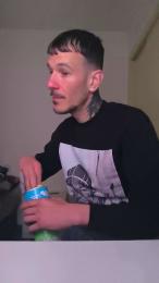 TuuNeenee30 webcam cam4 model stream image