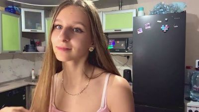 ZelmaMai webcam model stream image