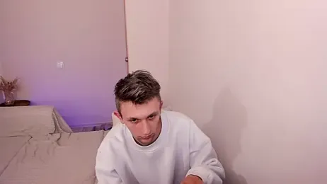 Hatee_Motions webcam model stream image