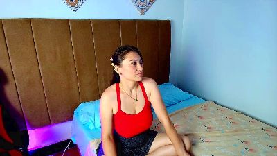 Briitany23 webcam model stream image
